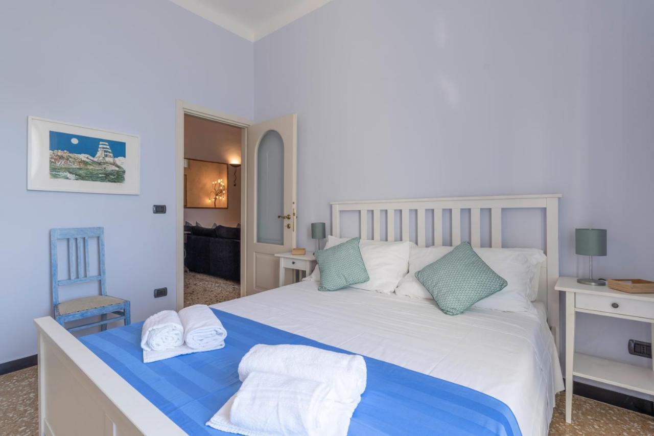 Vele D'Amare Apartment Imperia Bagian luar foto