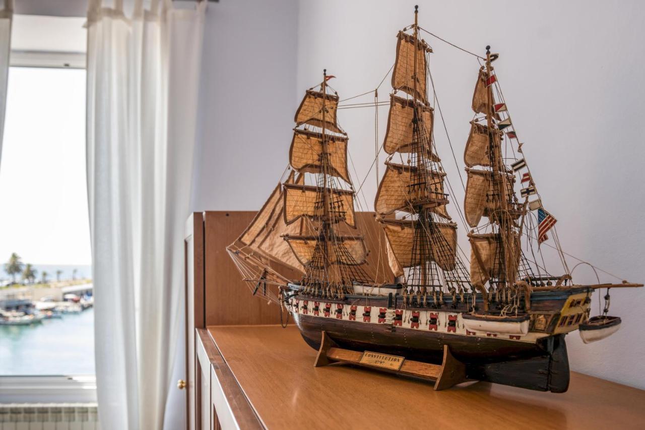 Vele D'Amare Apartment Imperia Bagian luar foto